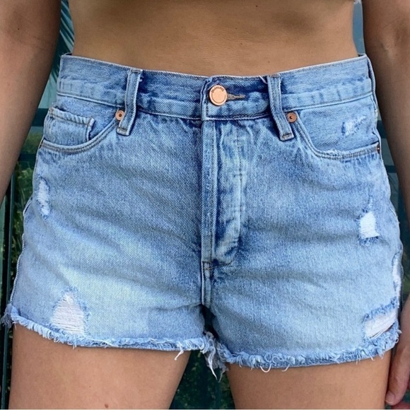Blank NYC Pants - Blank NYC Ladies The Astor Denim Jean Shorts 28